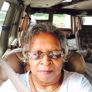 Meet your Posher, Bonnie